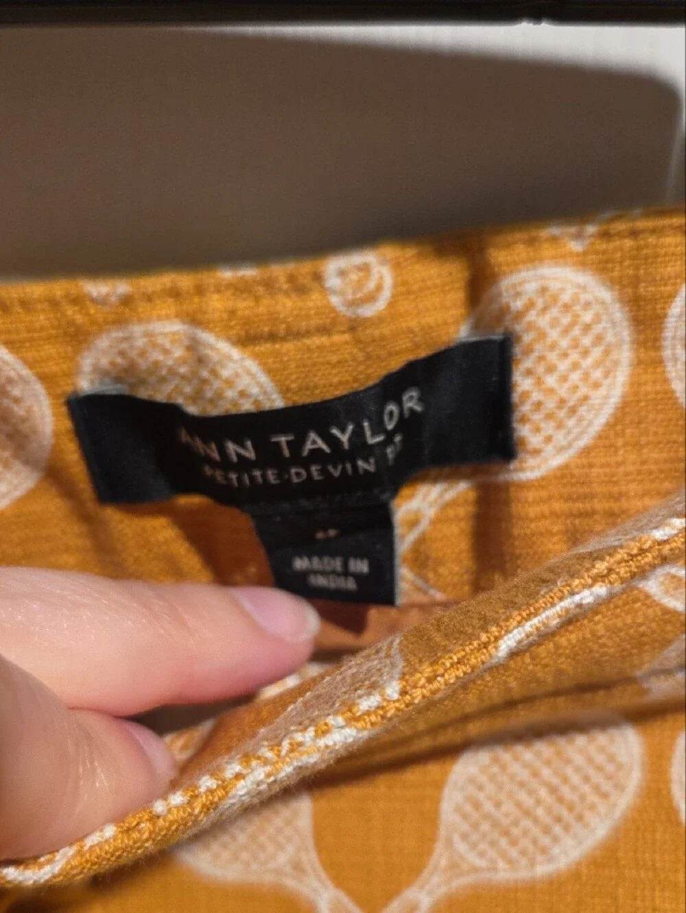Ann Taylor casual ann